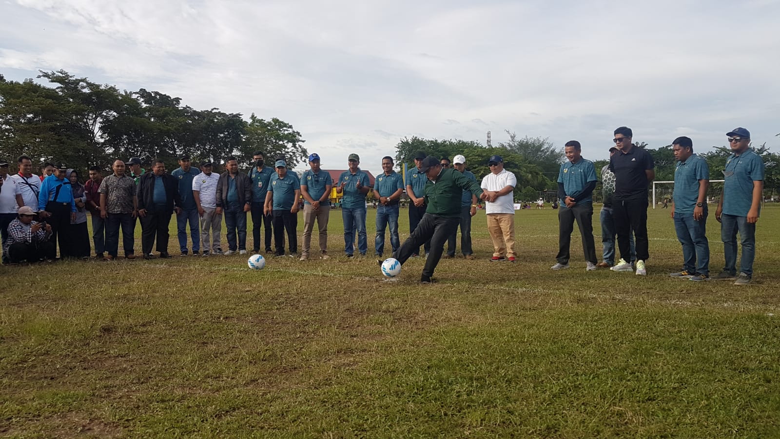 Wabup Berau Ajak Peserta KNPI Cup 2022 Lantukan Doa untuk Para Korban Tragedi Kanjuruhan