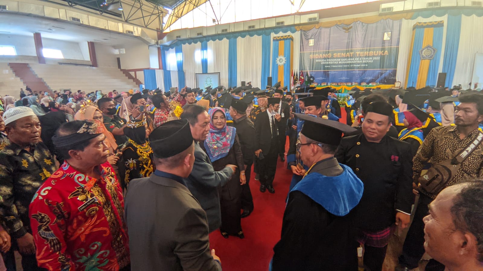 Bupati Berau Hadiri Wisuda Program Sarjana ke-II UMB Tahun 2022