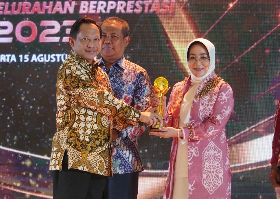 Kali Kedua Bupati Sri Juniarsih Mas Raih Upakarya Wanua Nugraha 2023