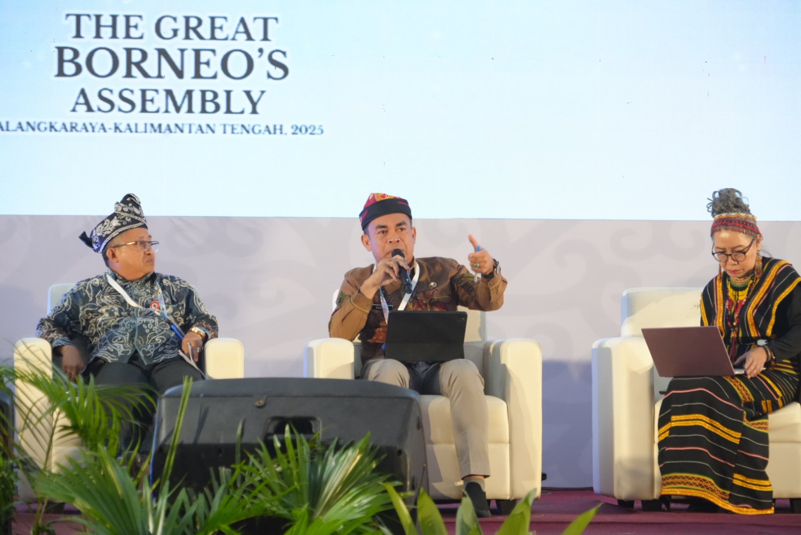 2025”, bertajuk Pumpung Hai Borneo (The Great Borneo’s Assembly).  Tegaskan Komitmen Gubernur Jadikan Kaltara Penyangga IKN